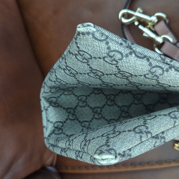 Copy - SHOULDER Bag - Picture 12 of 16